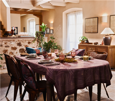 ΤΡΑΠΕΖΟΜΑΝΤΗΛΟ FERN 140X140 3