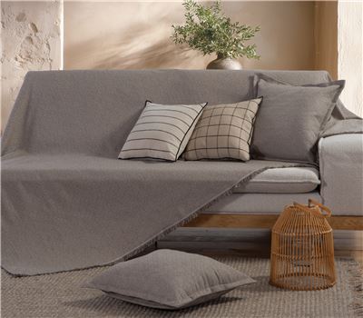 TWO SEATER SOFA THROW LOEN 170X250 1