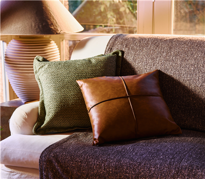 DECORATIVE CUSHION LETHAL 30X50 WITH LEATHER EFFECT 2