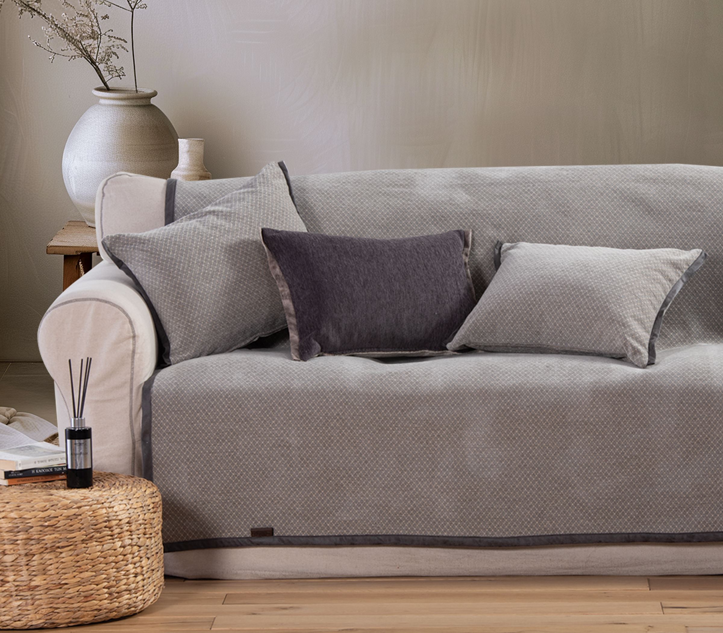 TWO SEATER SOFA THROW BRAND 170X250