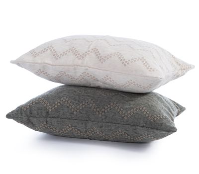 NEW! DECORATIVE PILLOW TYPHOON 40X55