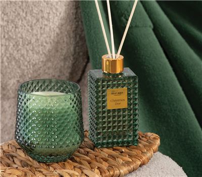 SCENTED CANDLE CHRISTMAS TREE 240gr 1